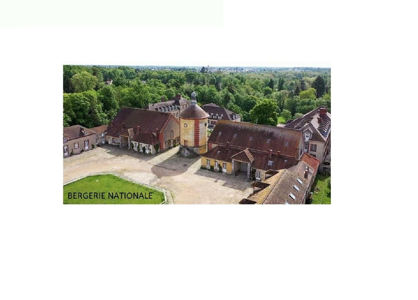 St-Quentin-En-Yvelines Plusieurs Appartements Avec Parking トラップ エクステリア 写真