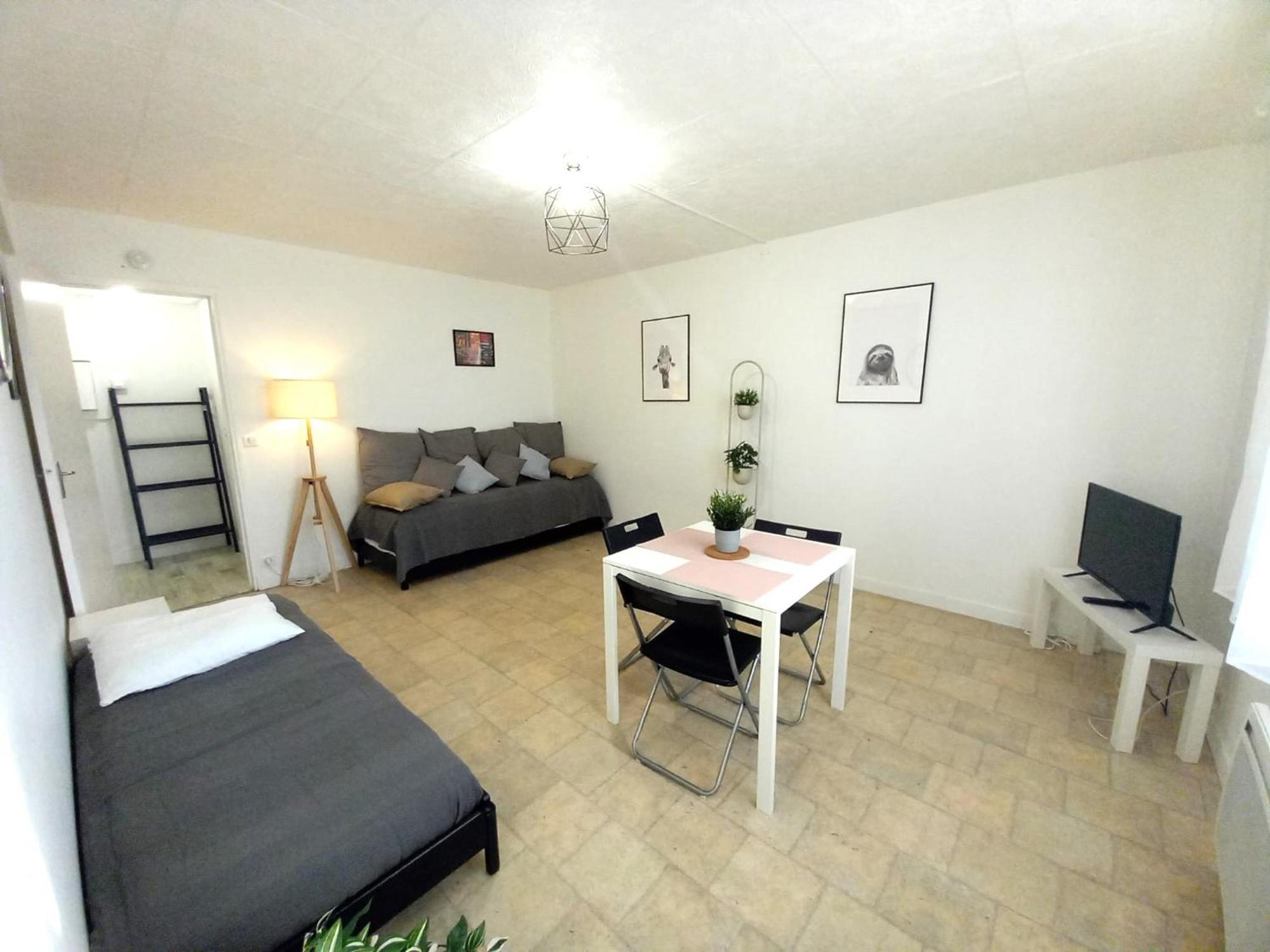 St-Quentin-En-Yvelines Plusieurs Appartements Avec Parking トラップ 部屋 写真