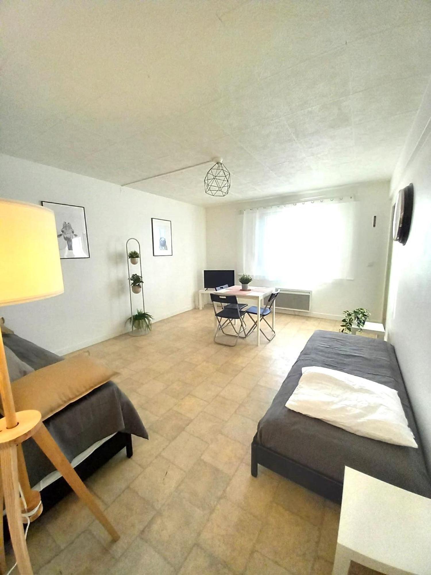 St-Quentin-En-Yvelines Plusieurs Appartements Avec Parking トラップ 部屋 写真