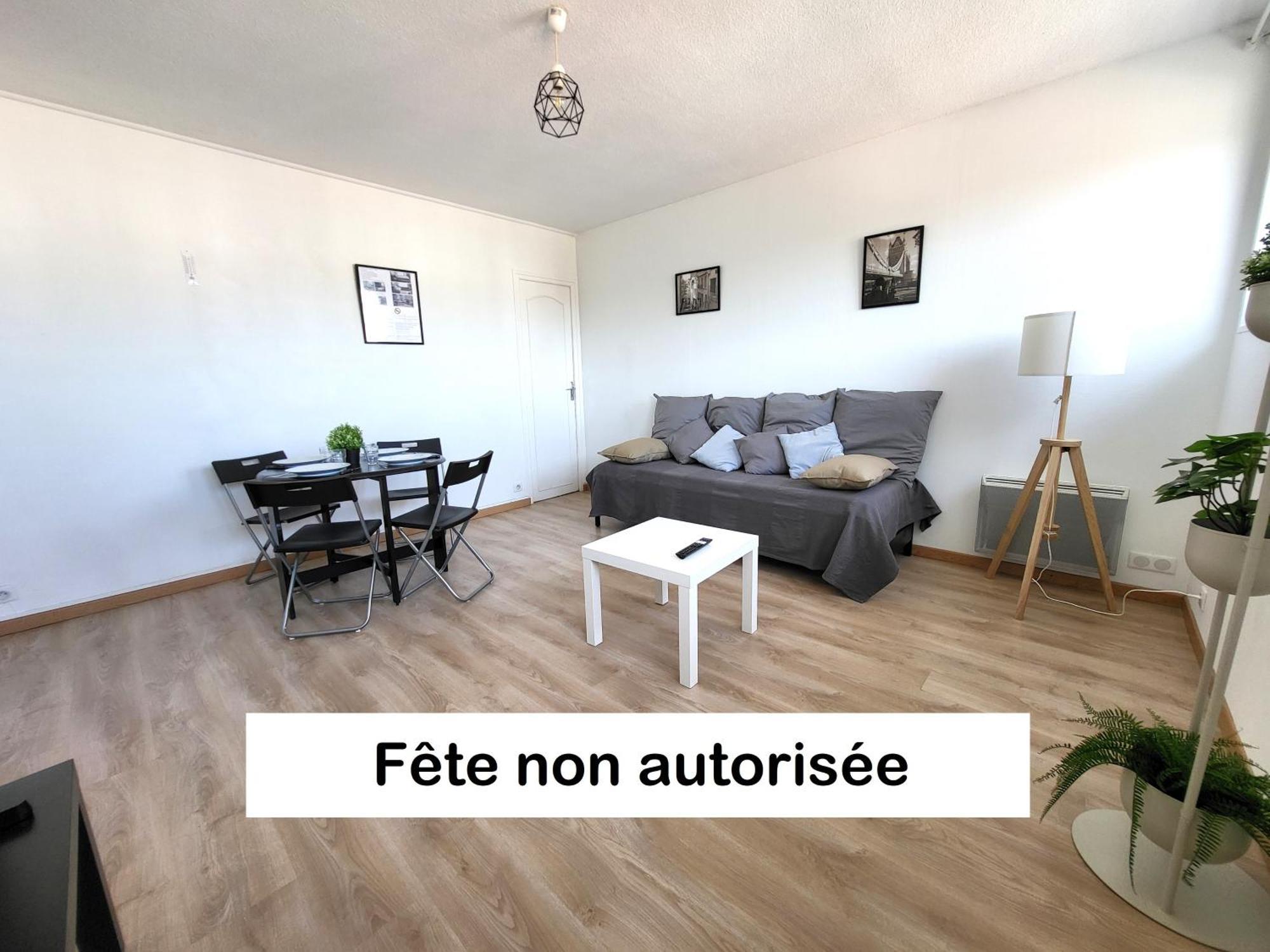 St-Quentin-En-Yvelines Plusieurs Appartements Avec Parking トラップ 部屋 写真